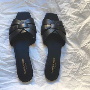 Tribute Slide Sandal
SAINT LAURENT